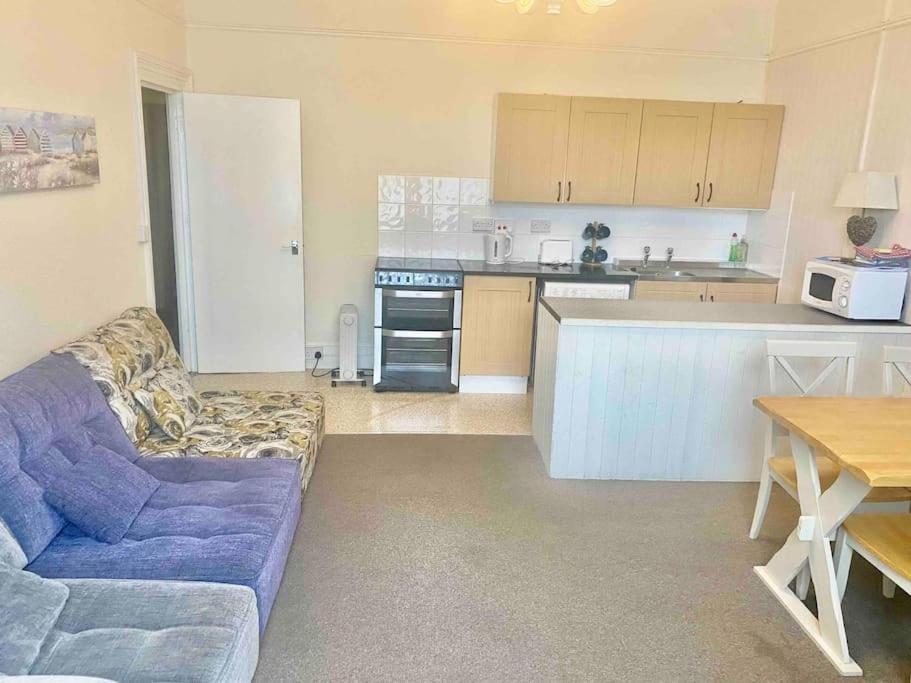 Bright 2 Bedroom Apartment Near Seafront Central Penzance Eksteriør billede