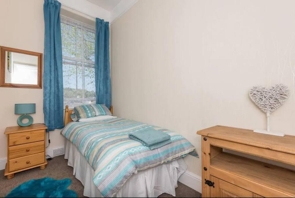 Bright 2 Bedroom Apartment Near Seafront Central Penzance Eksteriør billede
