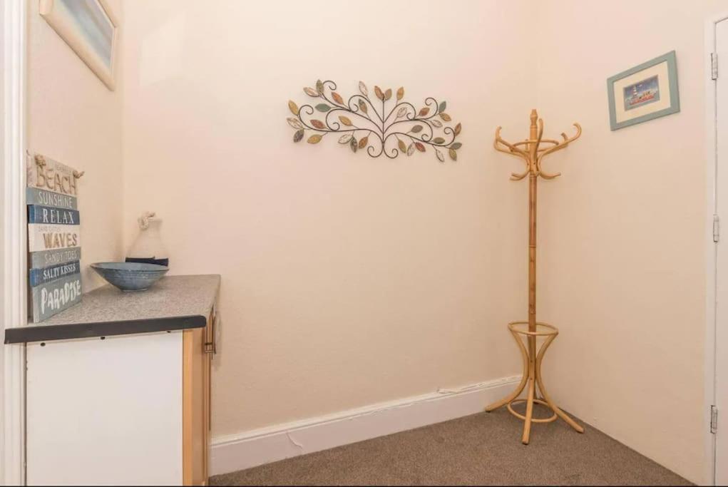 Bright 2 Bedroom Apartment Near Seafront Central Penzance Eksteriør billede